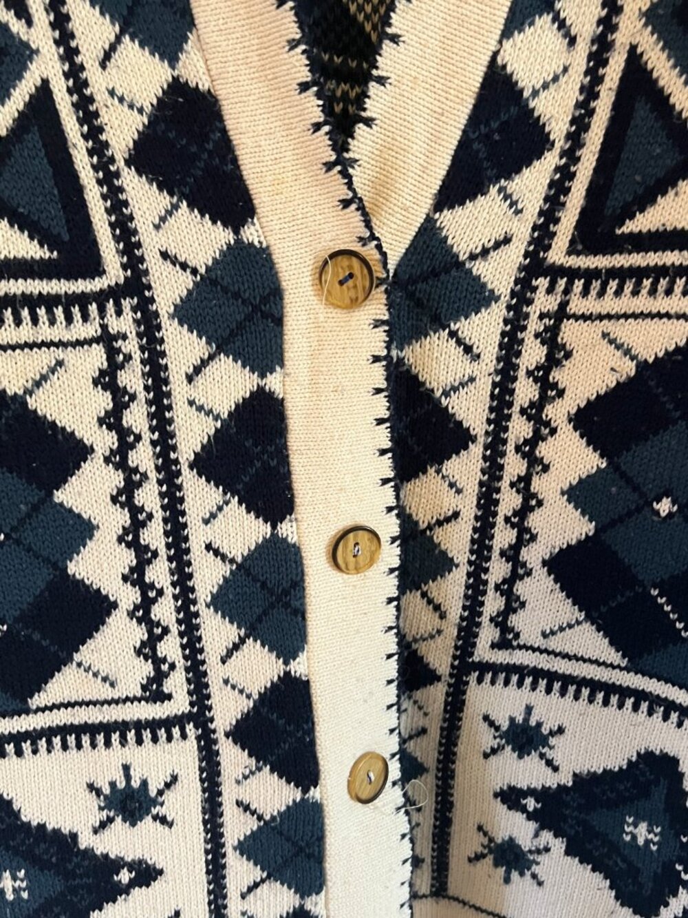 Vintage 90s Aztec Geometric Cardigan Knit Sweater | Made in UK - Picture 4 of 8